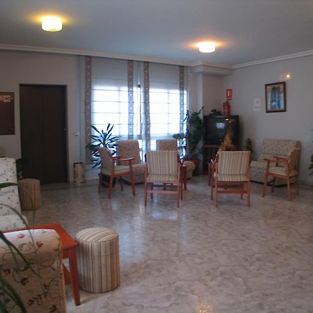 Hotel San Cristobal Coria Ngoại thất bức ảnh