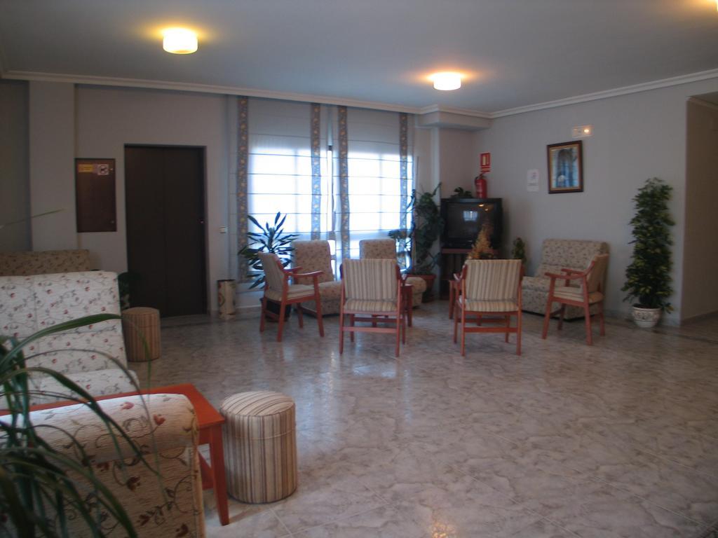 Hotel San Cristobal Coria Ngoại thất bức ảnh
